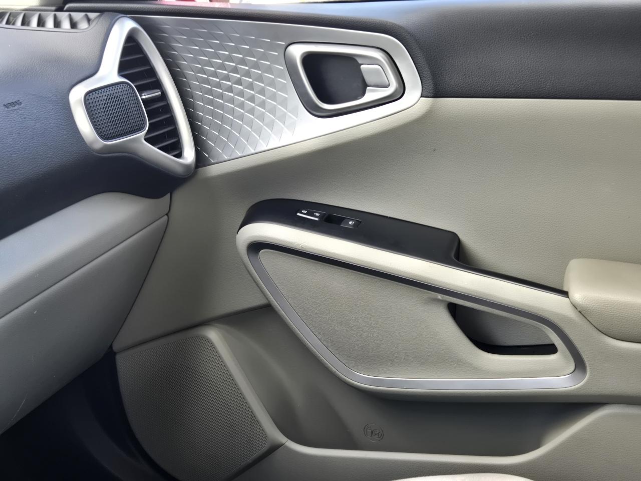 Kia Soul LX IVT 2020