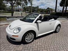 2010 Volkswagen New Beetle Convertible 