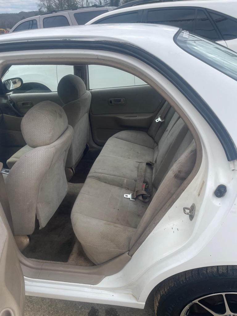 Nissan Altima XE 1997