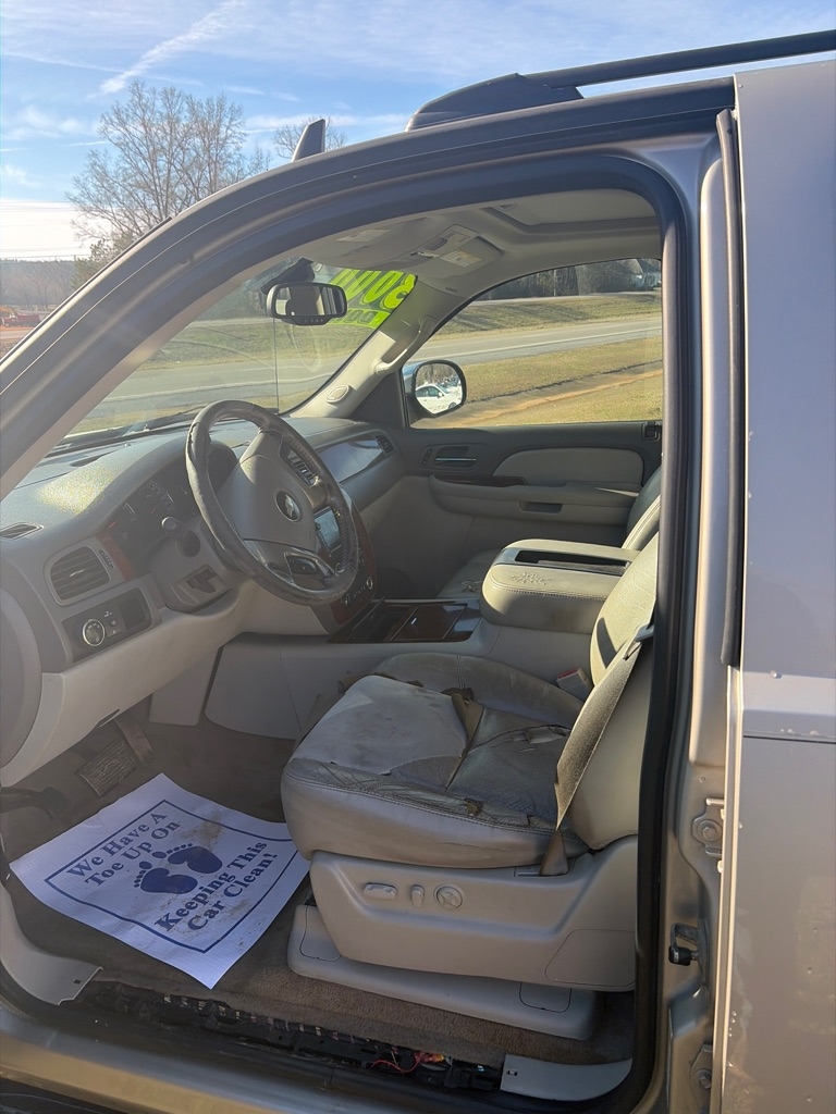 Chevrolet Avalanche LTZ 2WD 2009