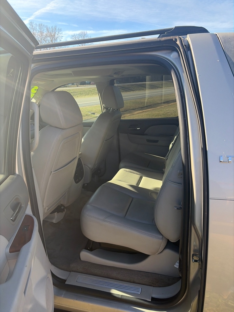 Chevrolet Avalanche LTZ 2WD 2009