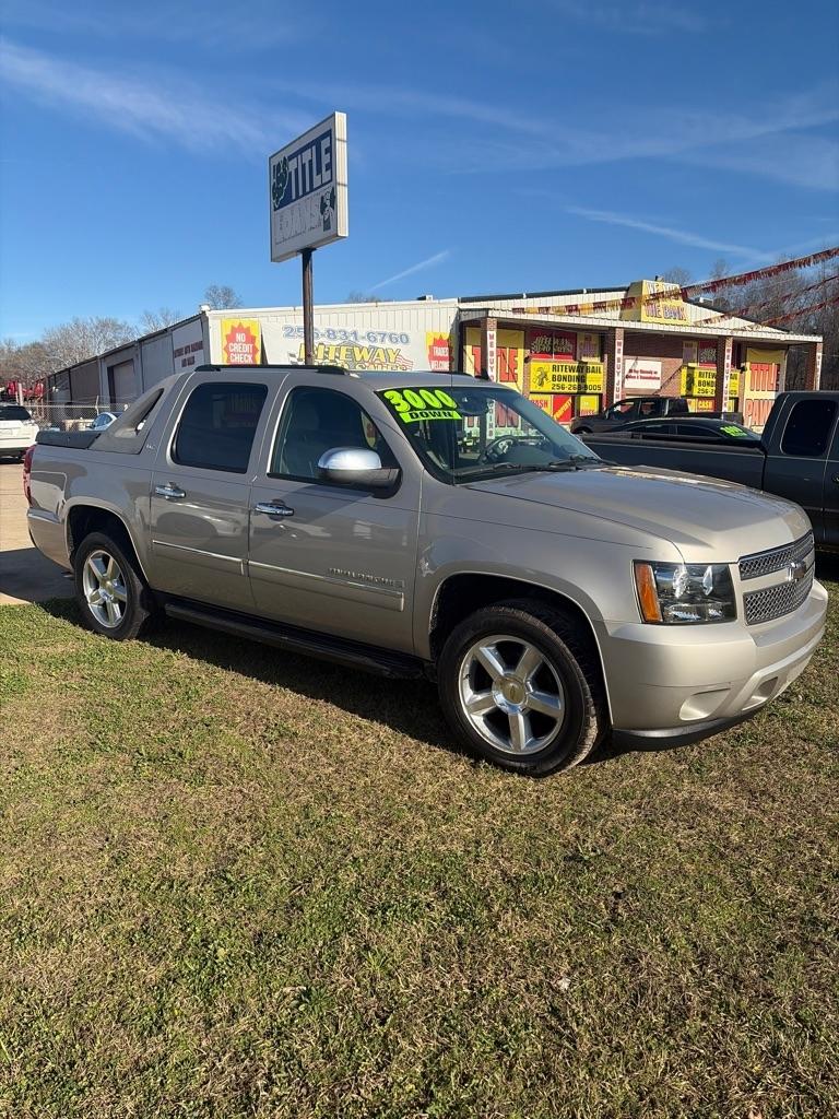 Chevrolet Avalanche LTZ 2WD 2009