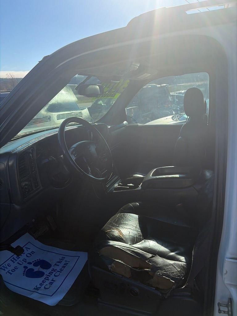 Chevrolet Avalanche 1500 4WD 2004