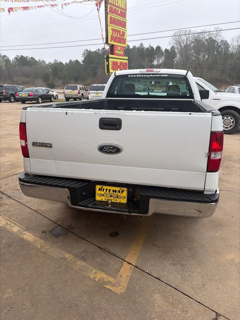 Ford F-150  2004