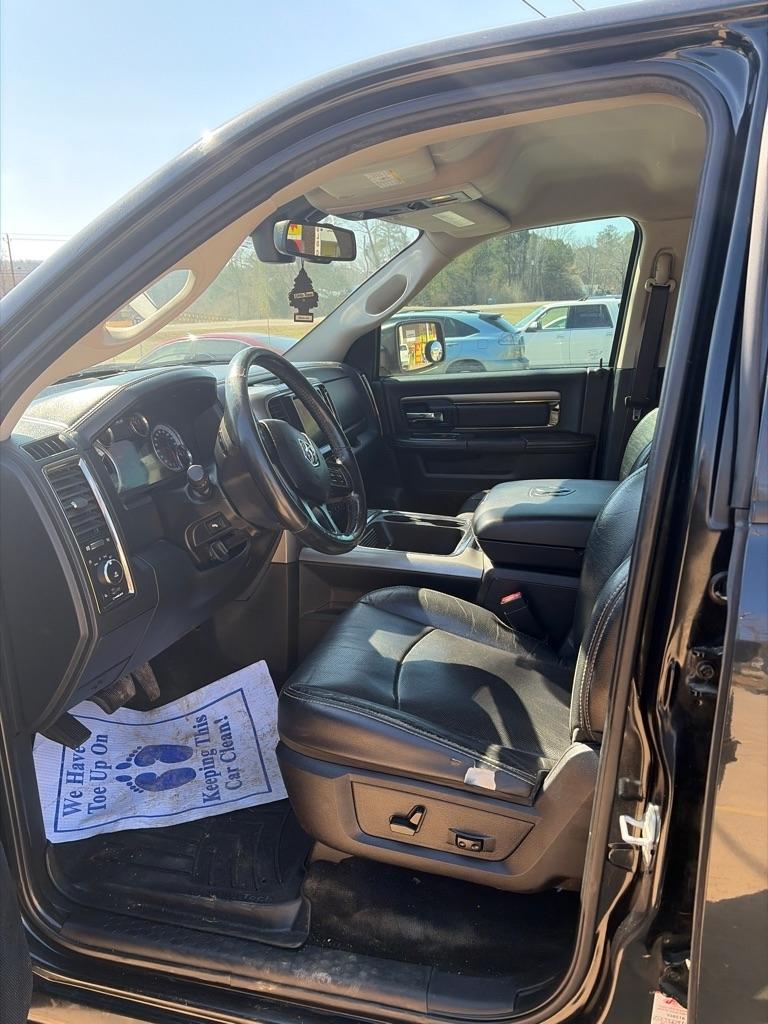 RAM 1500 Sport Crew Cab SWB 4WD 2015