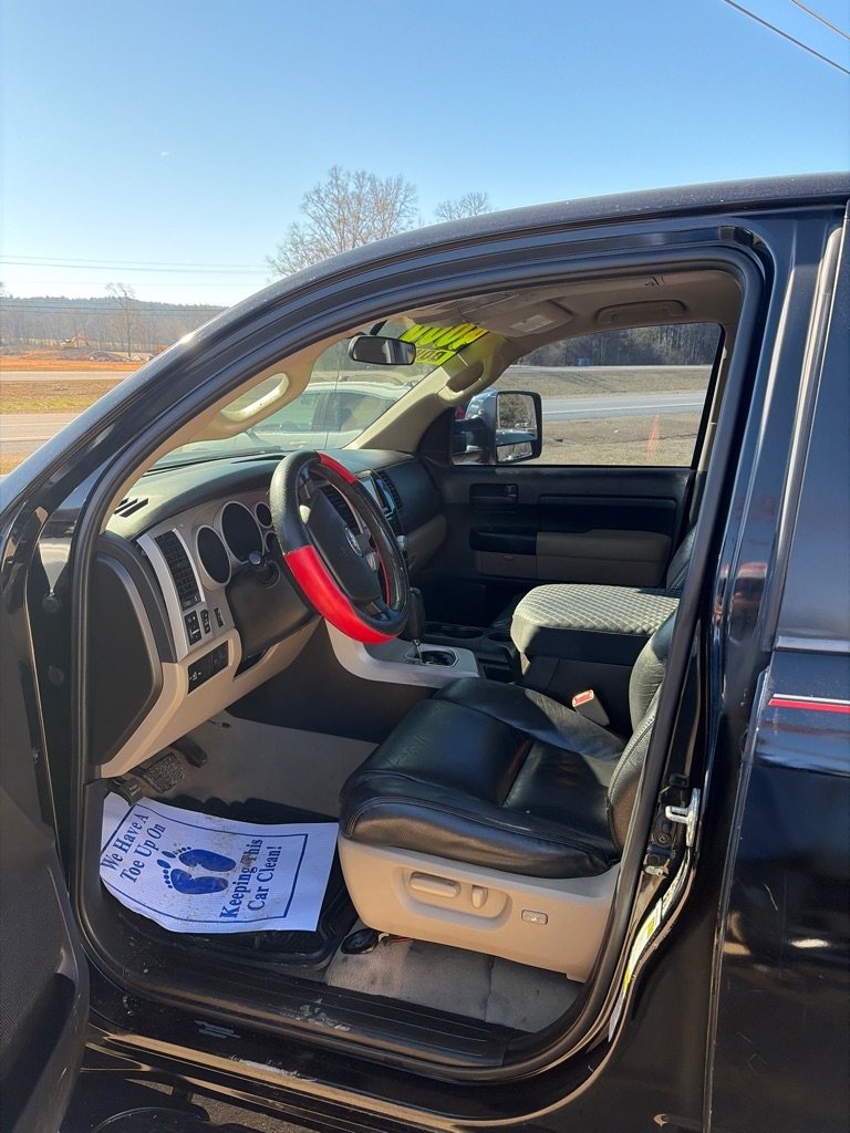 Toyota Tundra SR5 Double Cab 5.7L 2WD 2008