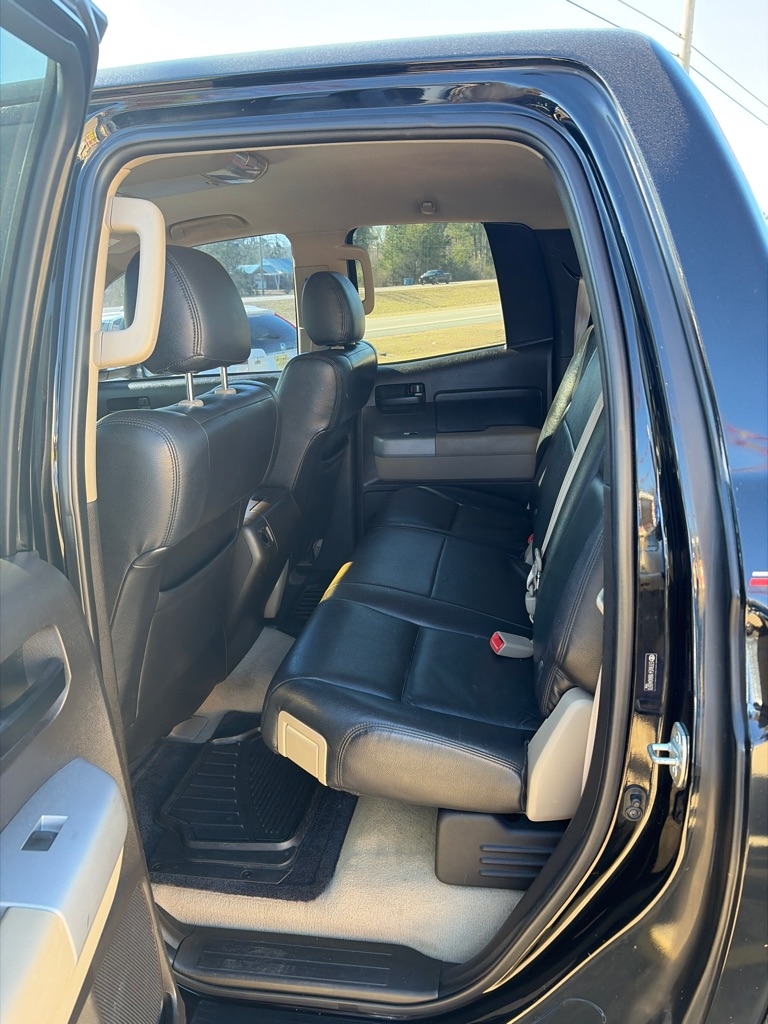 Toyota Tundra SR5 Double Cab 5.7L 2WD 2008