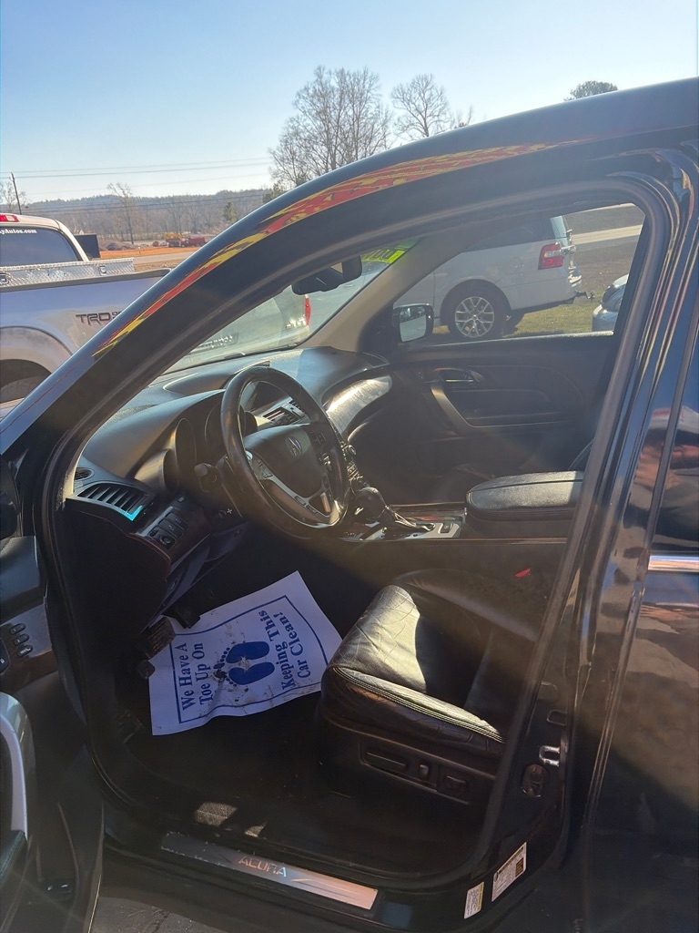 Acura MDX 6-Spd AT w/Advance Package 2011