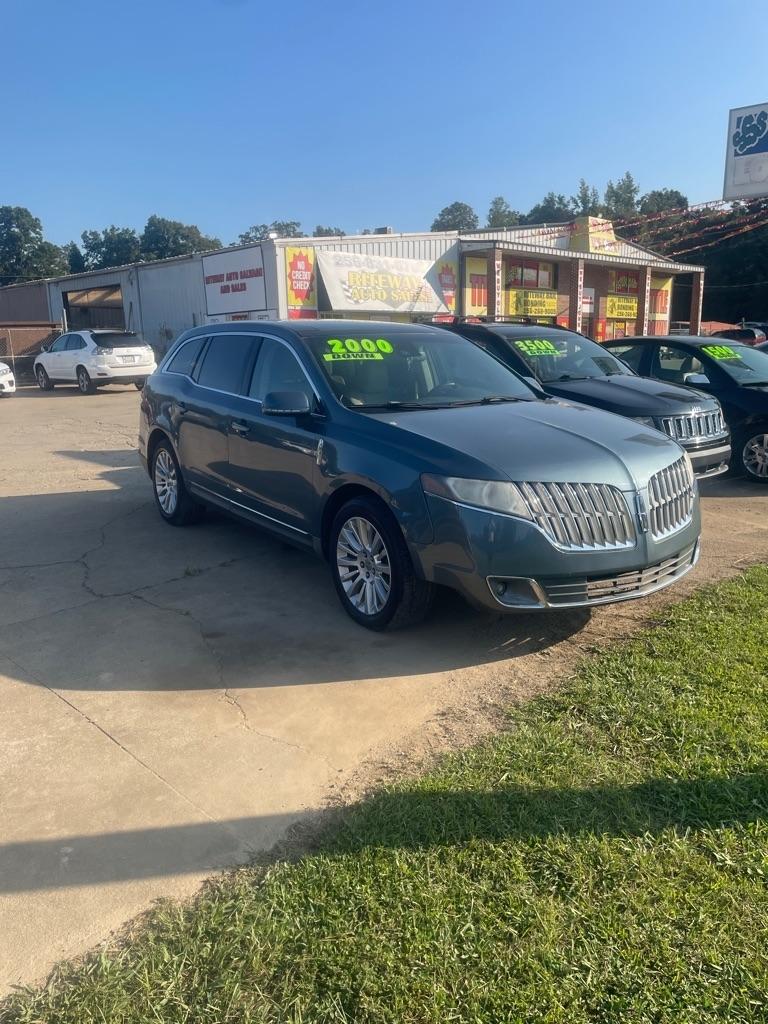 Lincoln MKT  2010