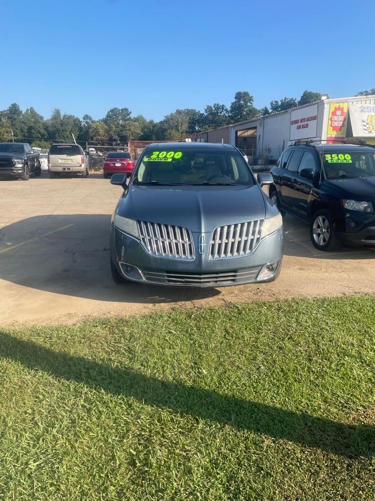 Lincoln MKT  2010
