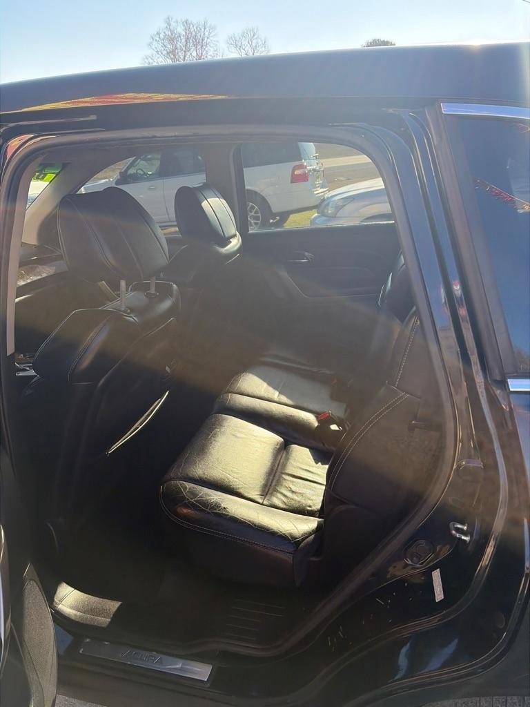 Acura MDX 6-Spd AT w/Advance Package 2011
