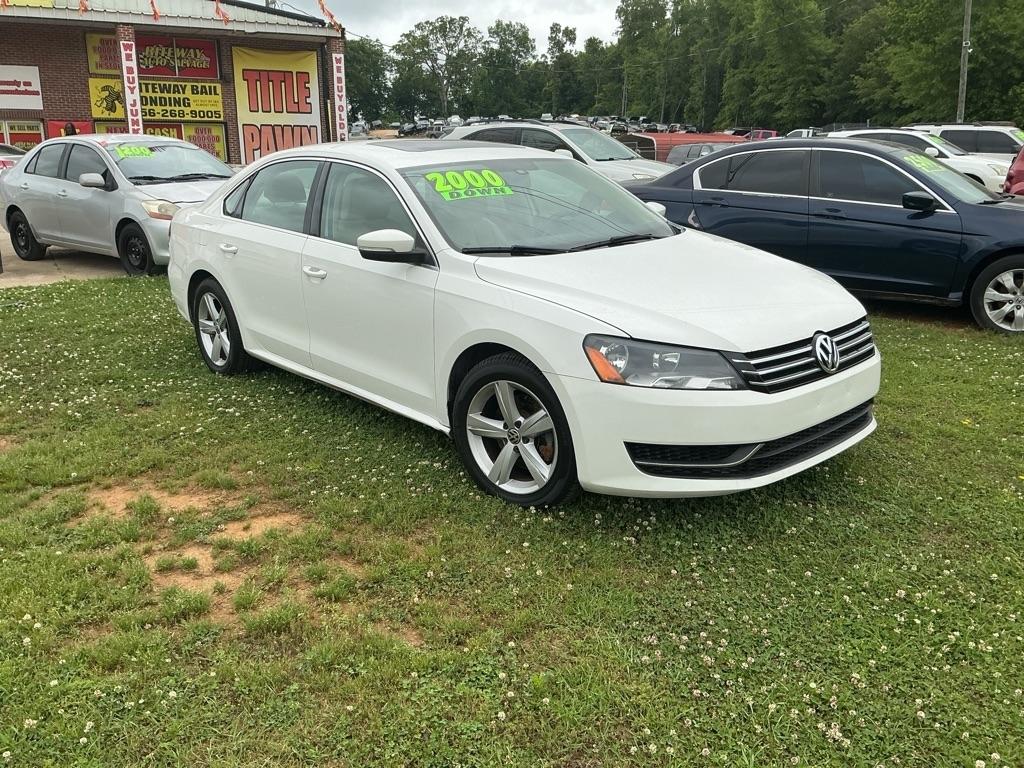 Volkswagen Passat 2.5L SE AT 2013