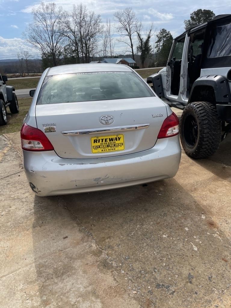Toyota Yaris  2009