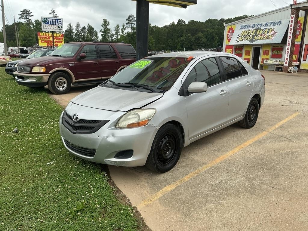 Toyota Yaris  2009