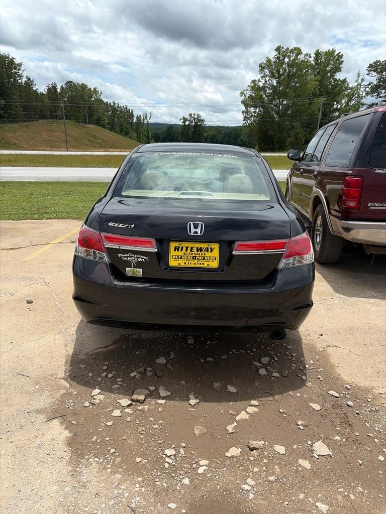 Honda Accord LX sedan AT 2012