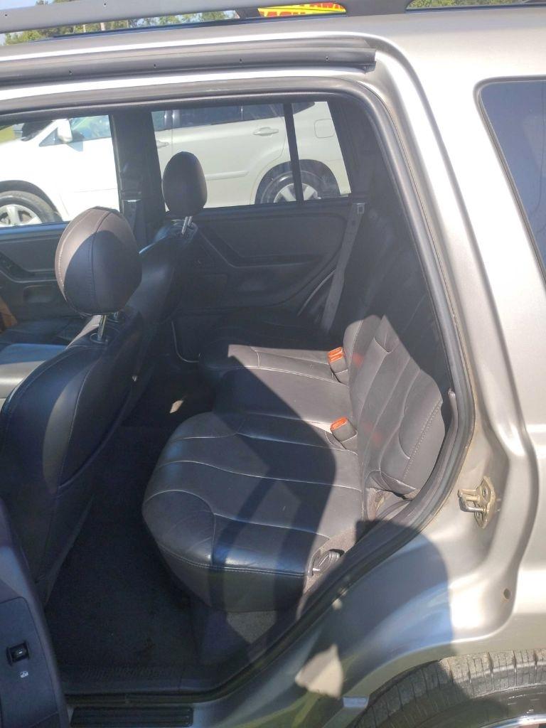 2001 Jeep Grand Cherokee Laredo 2WD