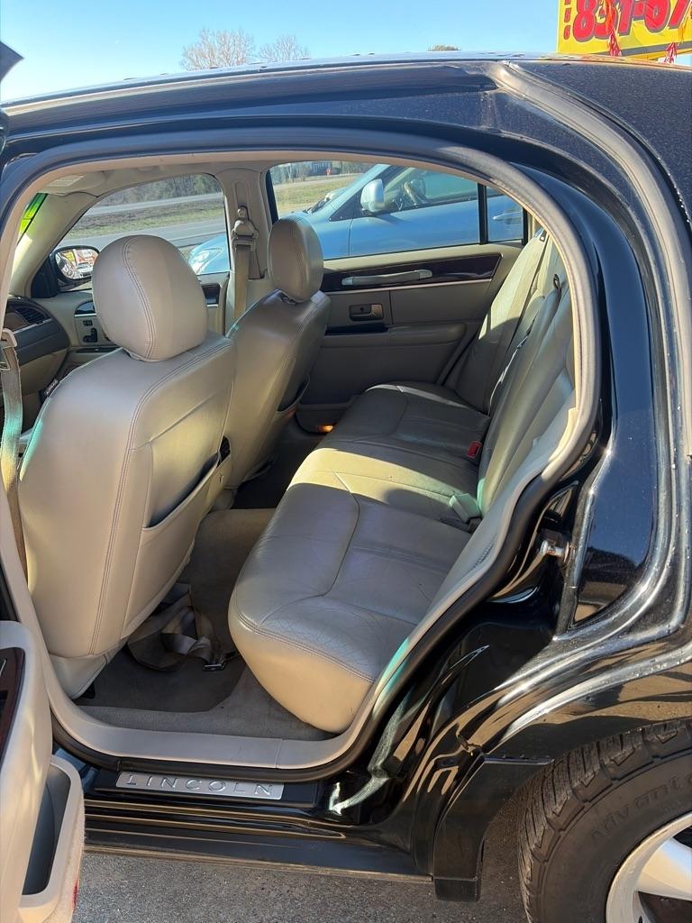 Lincoln Town Car Signature Limited 2008