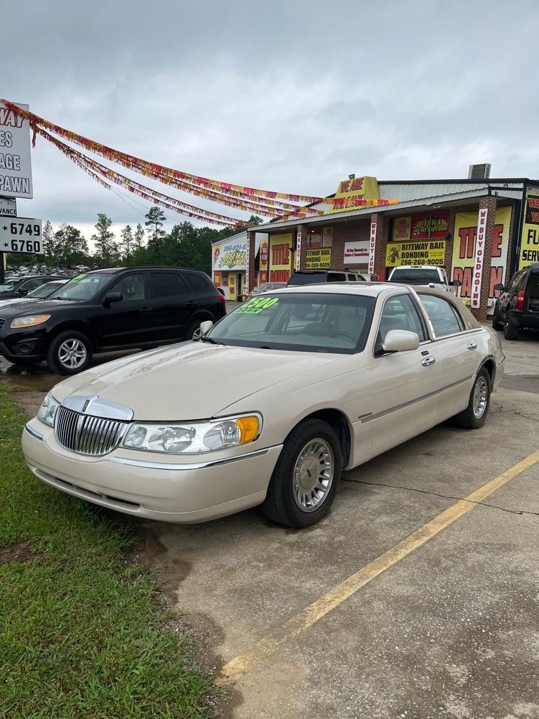 Lincoln Town Car Cartier 2002