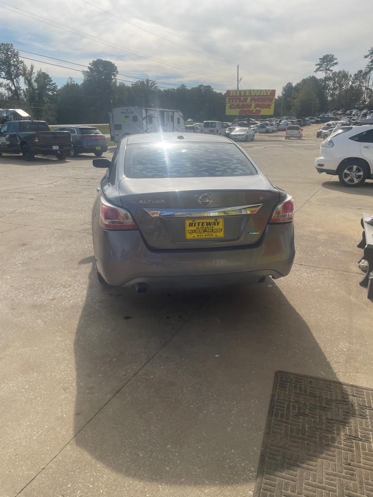 Nissan Altima 2.5 2015