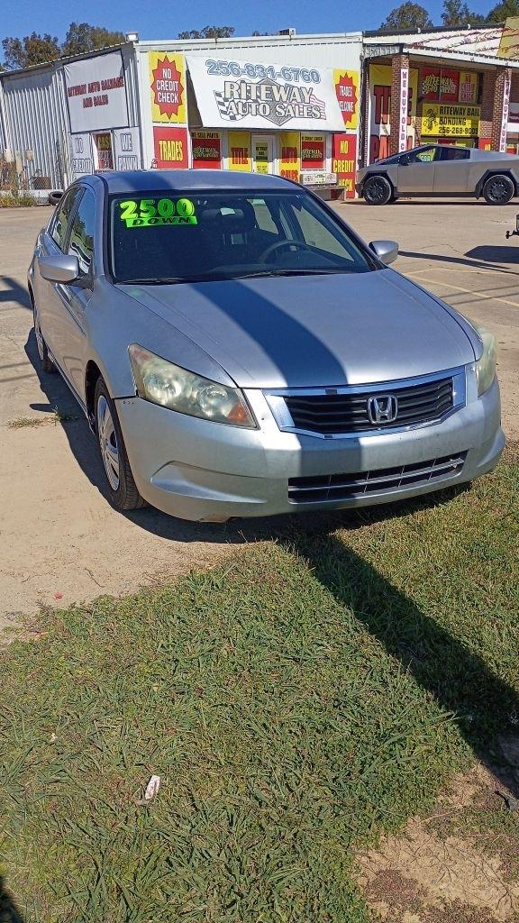 Honda Accord LX sedan AT 2010