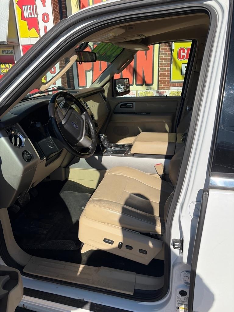 Ford Expedition EL Limited 2WD 2016