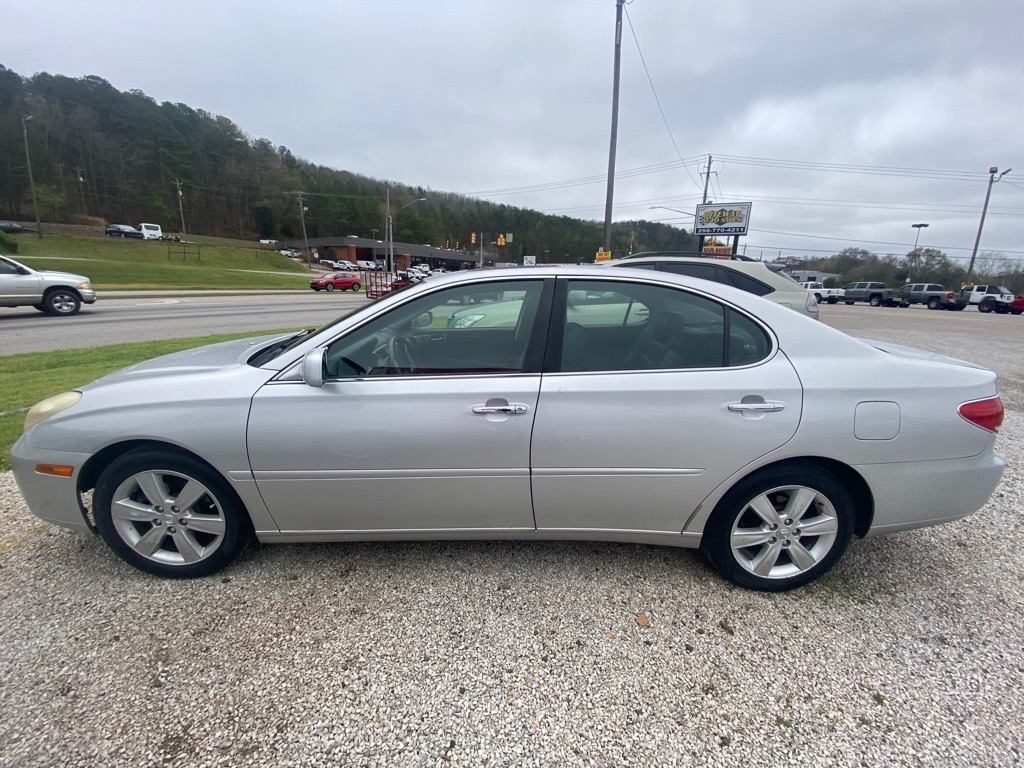 2005 Lexus ES 330 Sedan