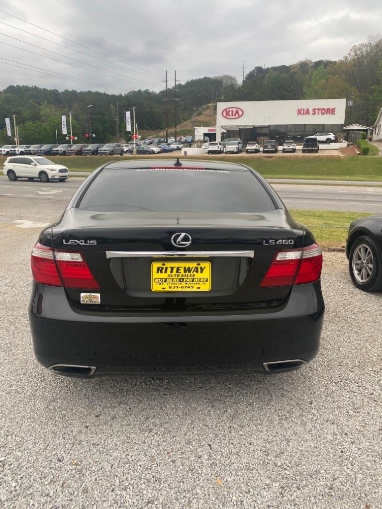 Lexus LS 460 Luxury Sedan 2007