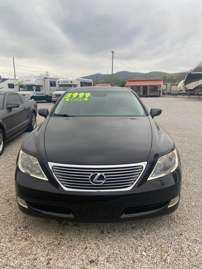 Lexus LS 460 Luxury Sedan 2007