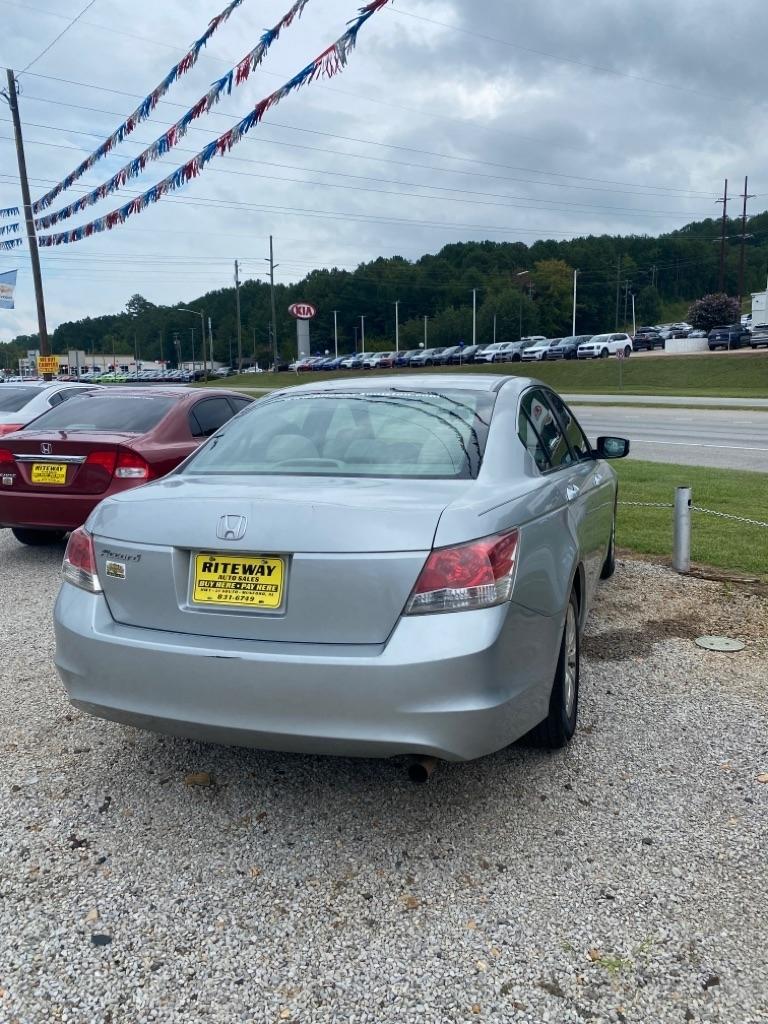 Honda Accord LX sedan AT 2009