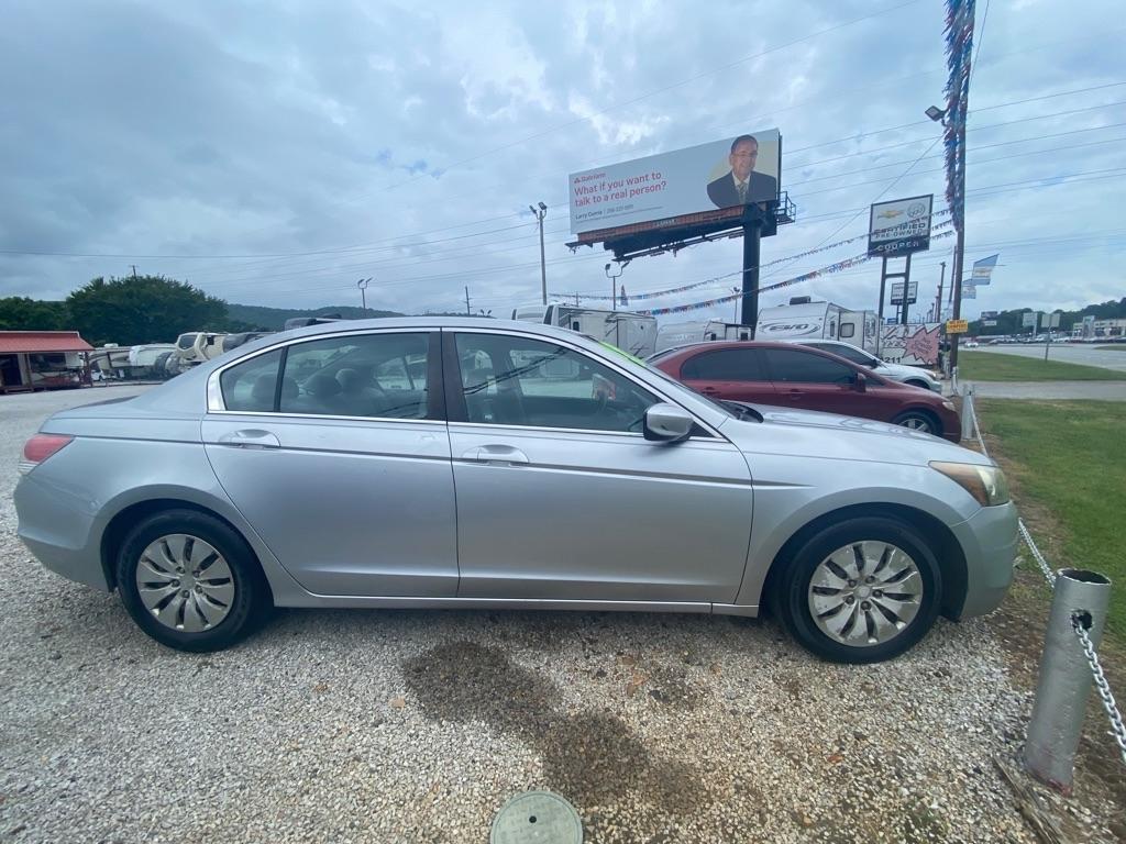 Honda Accord LX sedan AT 2009