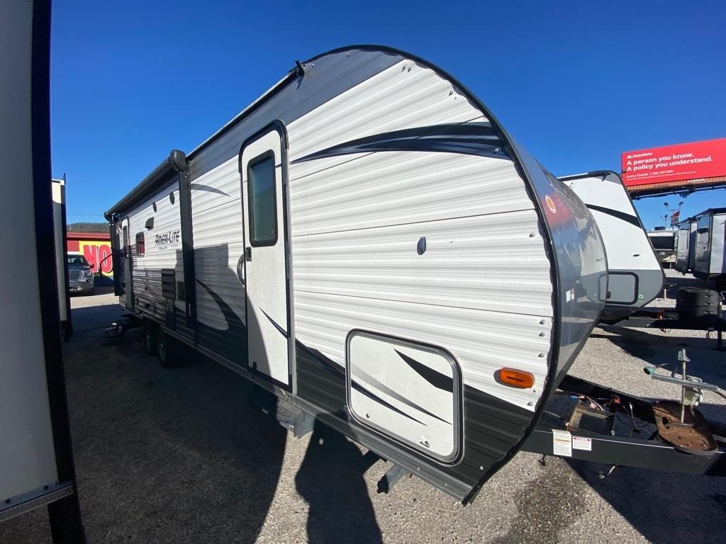 Gulf Stream Coach, Inc Unknown  2016