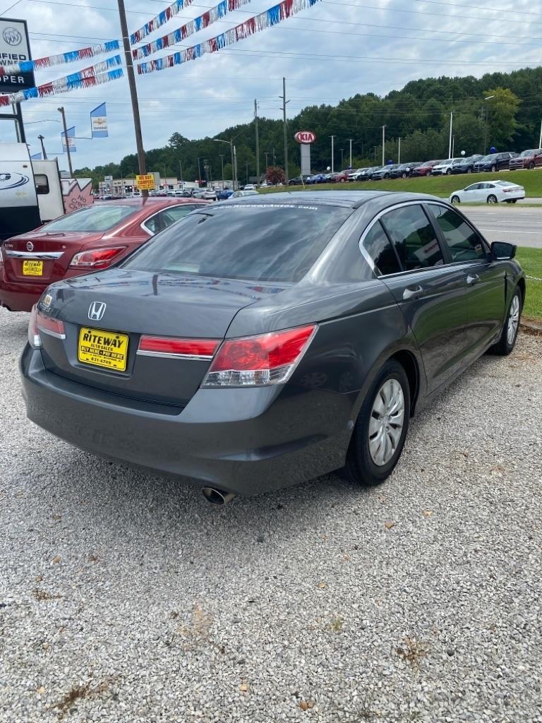 Honda Accord LX sedan AT 2012