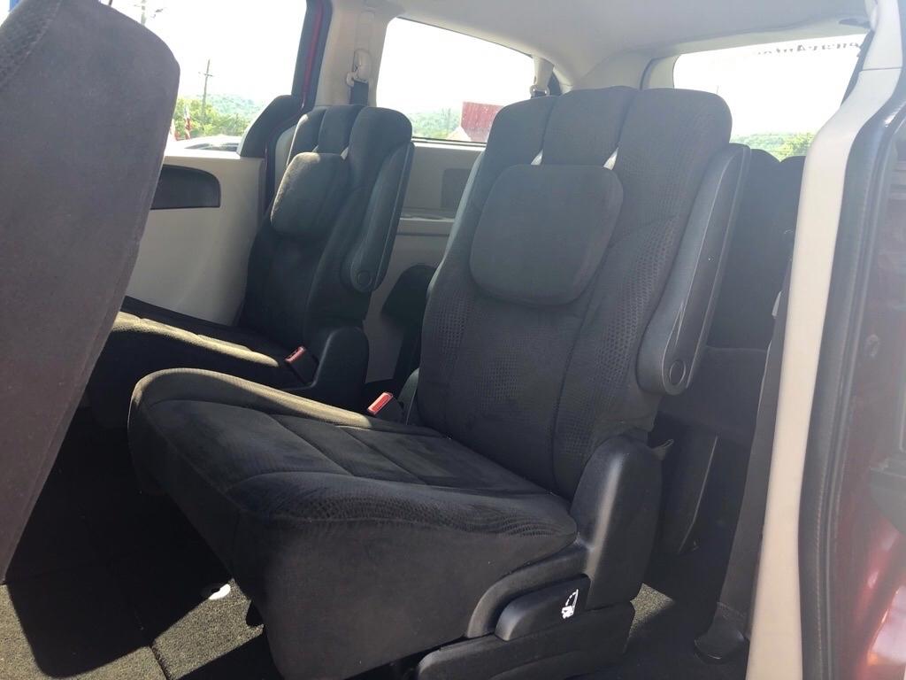2014 Dodge Grand Caravan SXT's photo