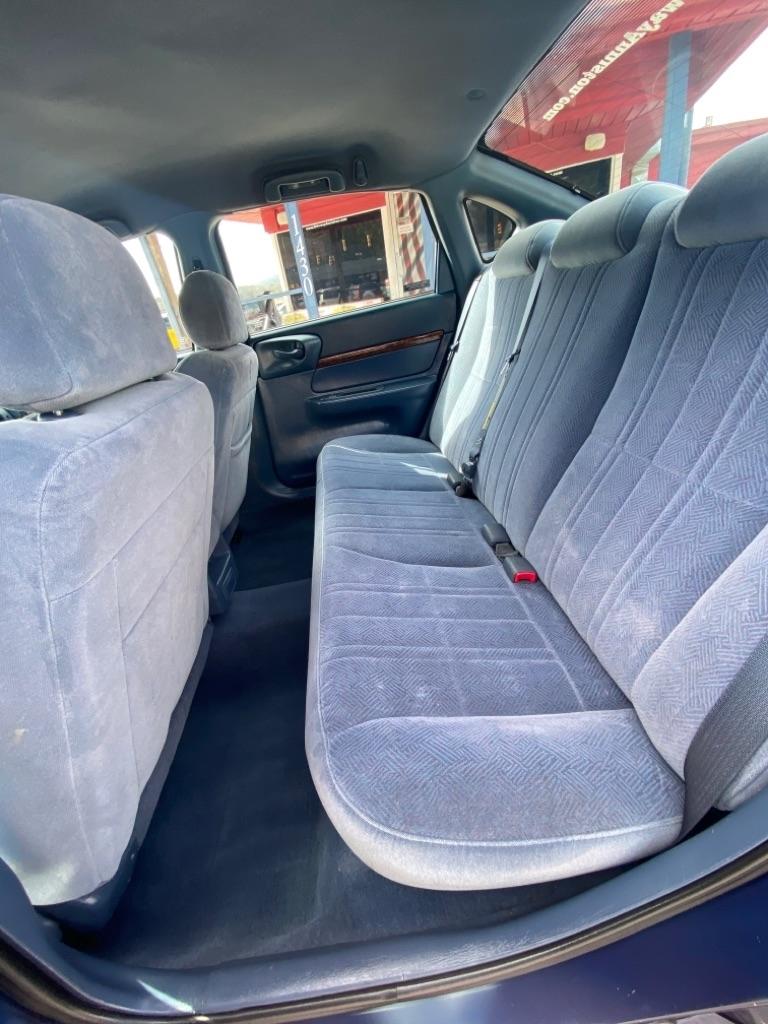 Chevrolet Impala  2001