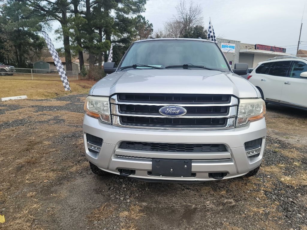 Ford Expedition XLT 4WD 2015