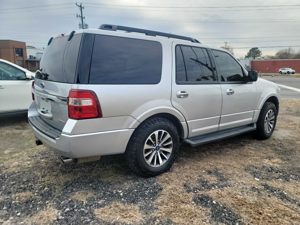 Ford Expedition XLT 4WD 2015