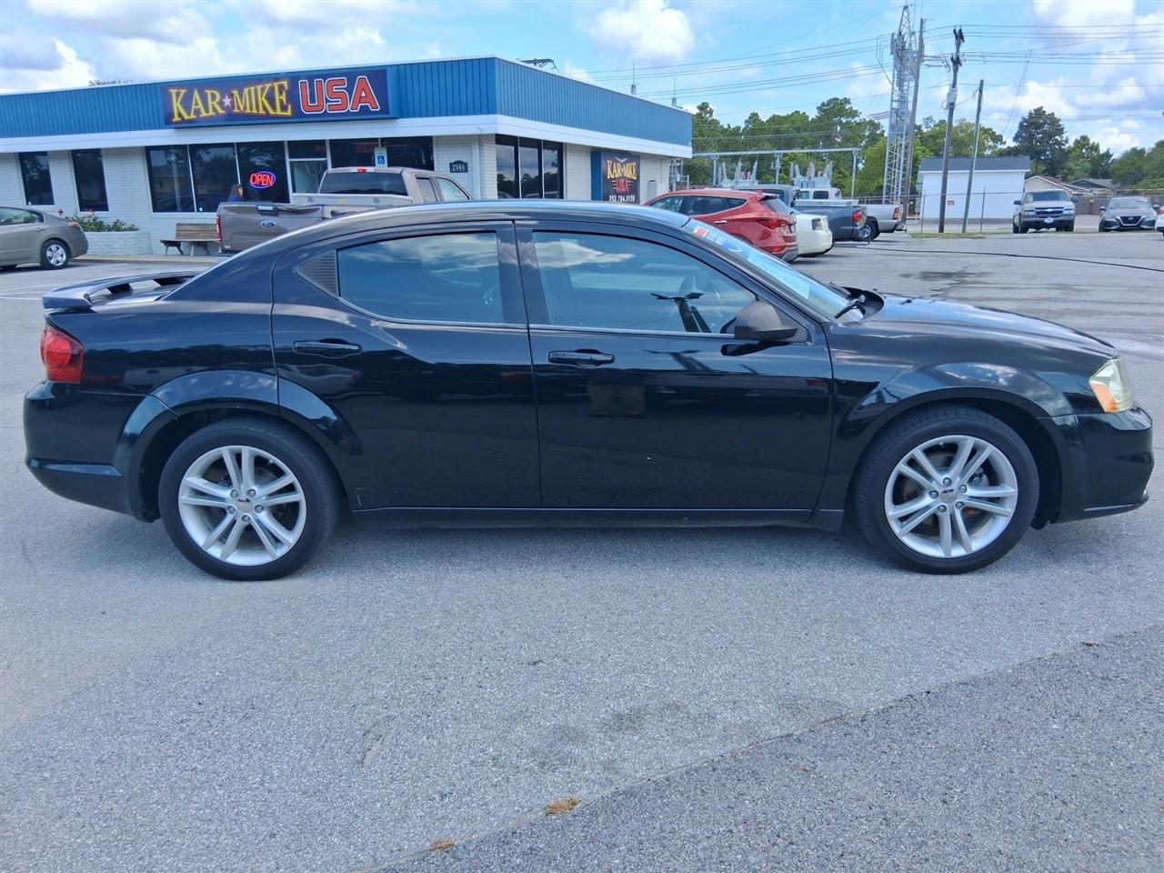 Dodge Avenger SE 2013