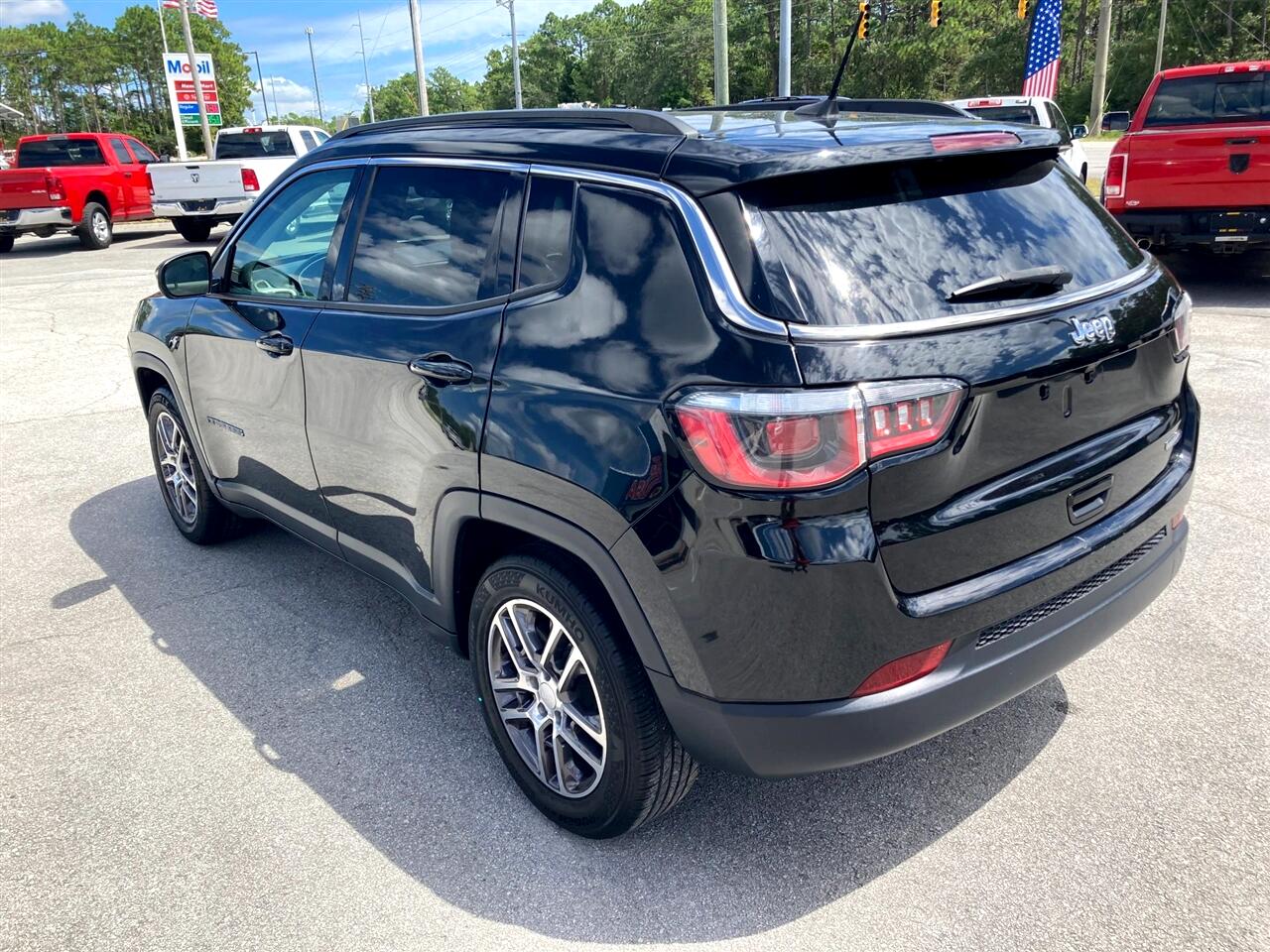 Jeep Compass Latitude FWD 2019 Jeep Compass Latitude FWD 2019