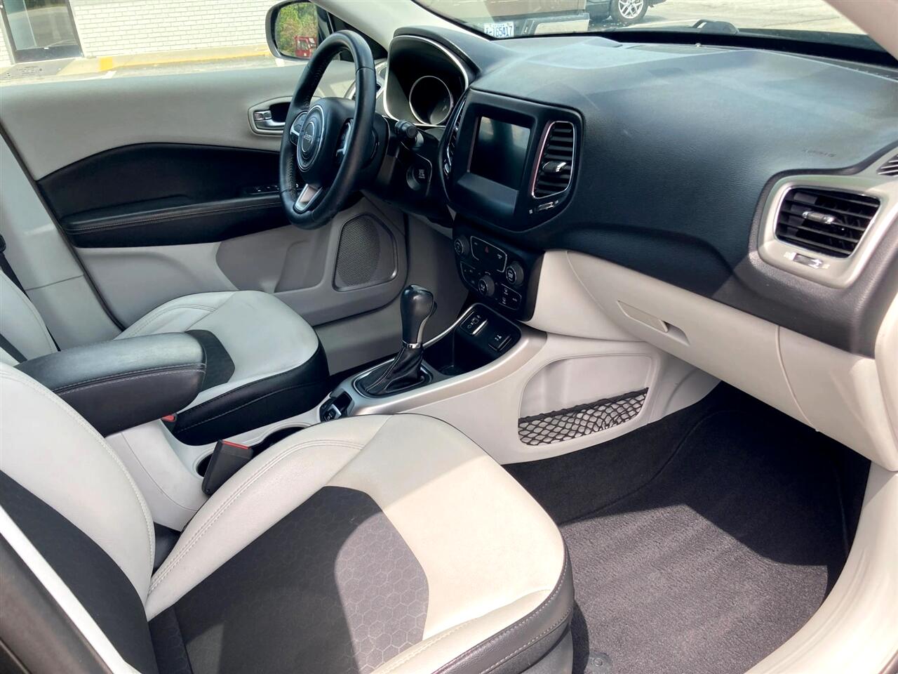 Jeep Compass Latitude FWD 2019 Jeep Compass Latitude FWD 2019