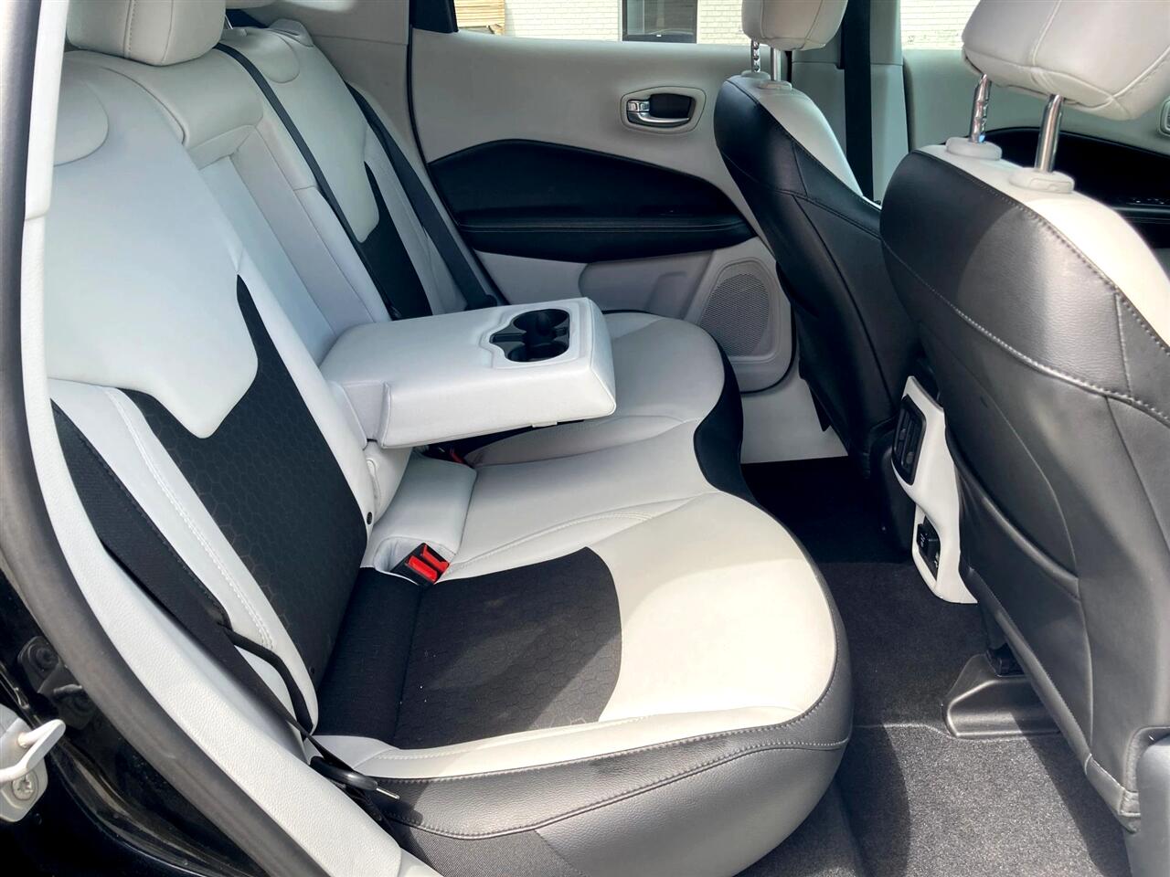 Jeep Compass Latitude FWD 2019 Jeep Compass Latitude FWD 2019