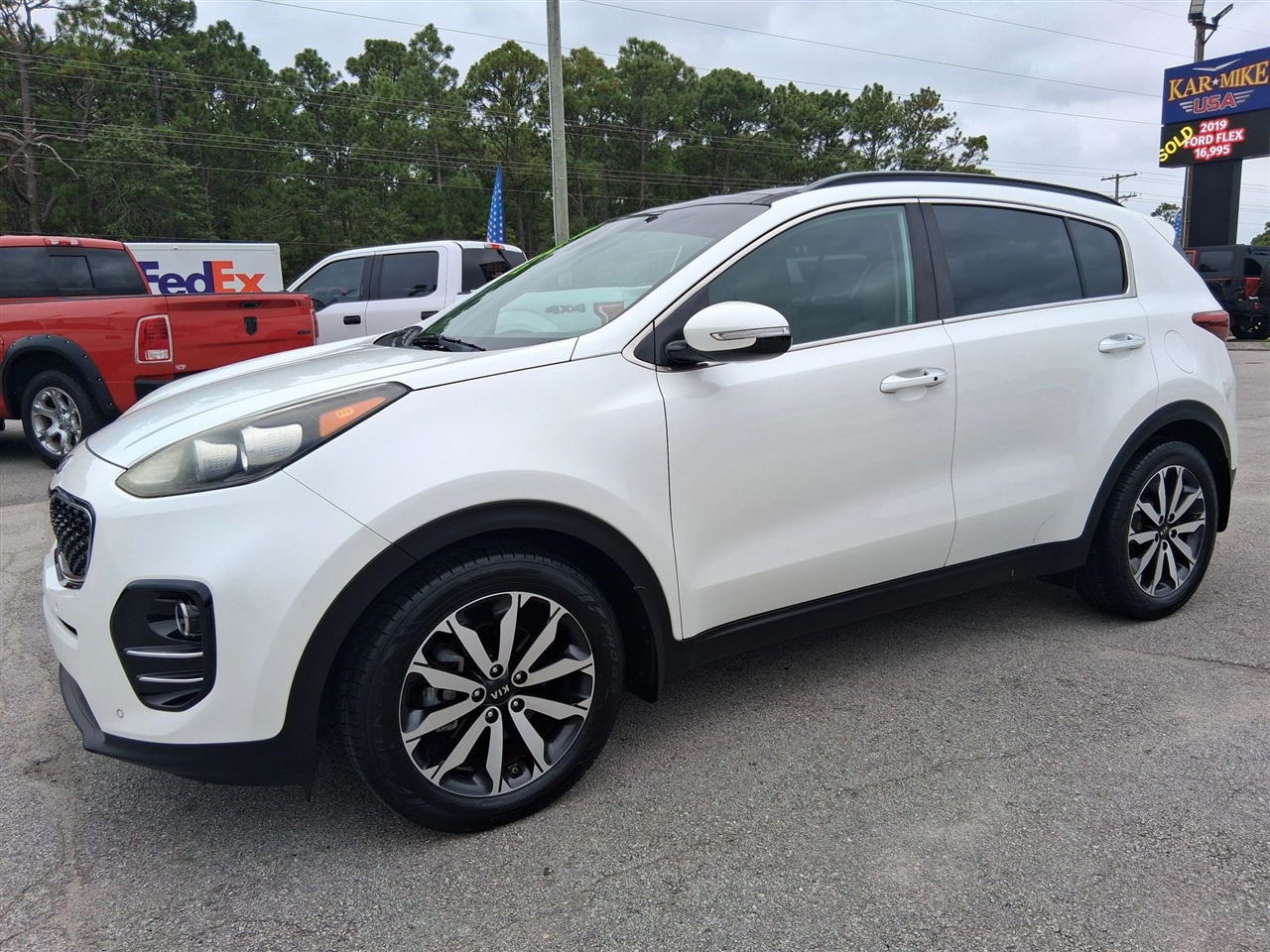 2019 Kia Sportage EX FWD