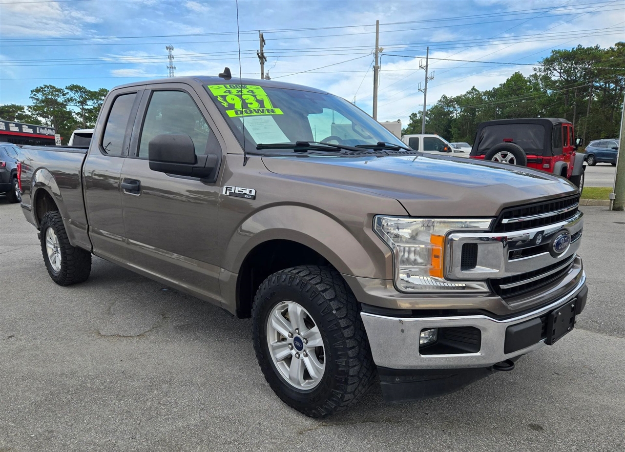 Ford F-150 XLT SuperCab 6.5-ft. Bed 4WD 2019 Ford F-150 XLT SuperCab 6.5-ft. Bed 4WD 2019