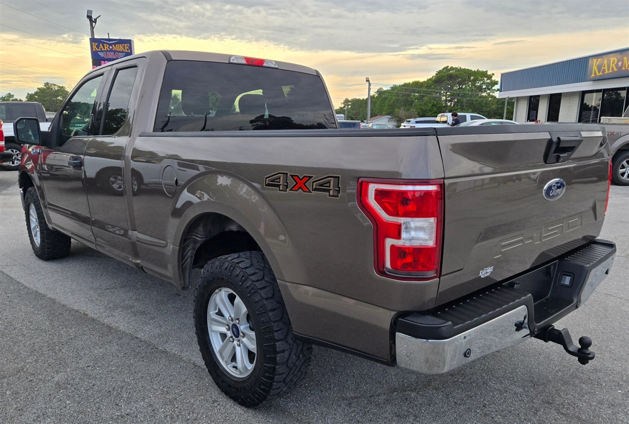 Ford F-150 XLT SuperCab 6.5-ft. Bed 4WD 2019 Ford F-150 XLT SuperCab 6.5-ft. Bed 4WD 2019