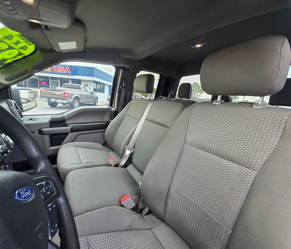 Ford F-150 XLT SuperCab 6.5-ft. Bed 4WD 2019 Ford F-150 XLT SuperCab 6.5-ft. Bed 4WD 2019