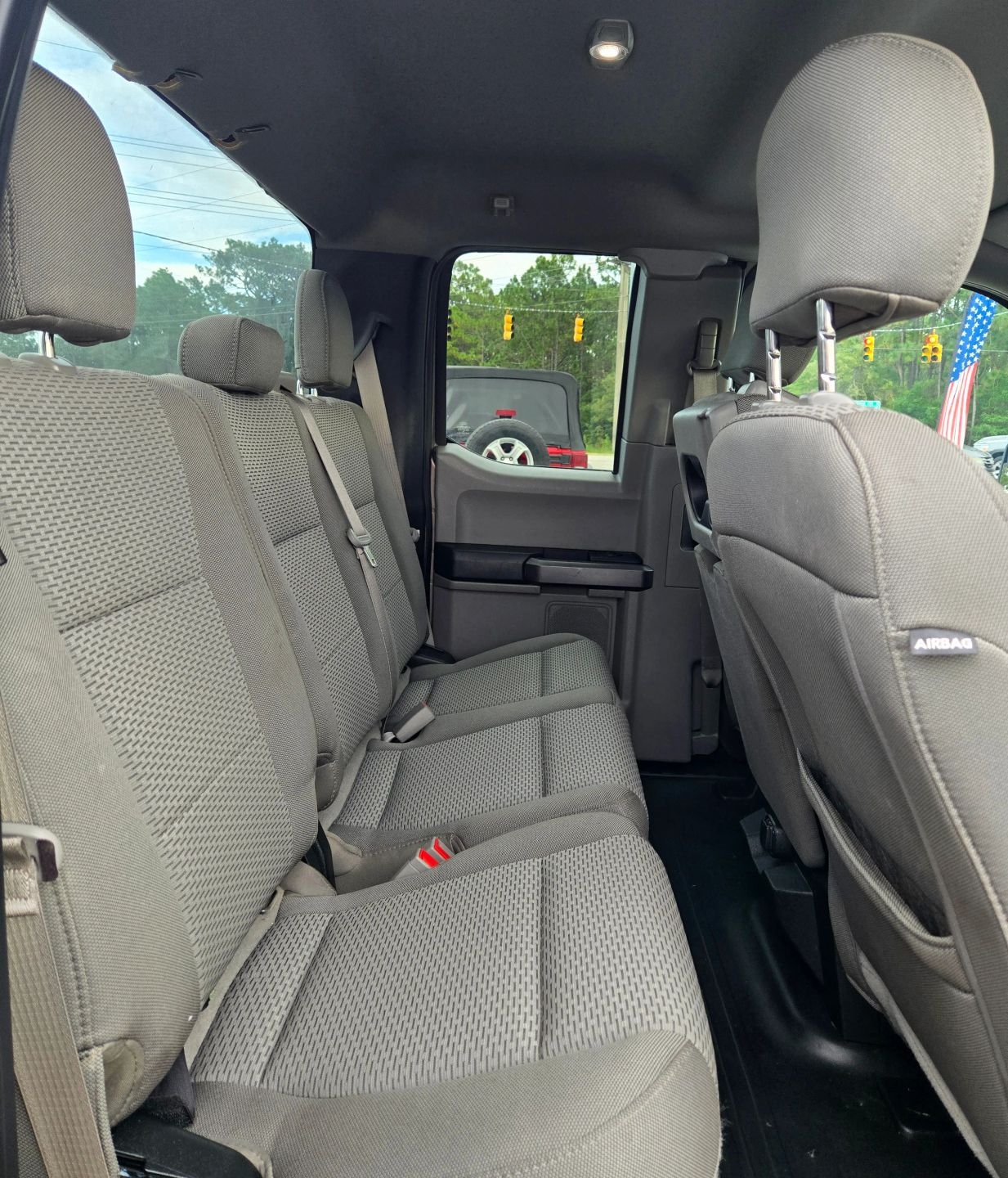 Ford F-150 XLT SuperCab 6.5-ft. Bed 4WD 2019 Ford F-150 XLT SuperCab 6.5-ft. Bed 4WD 2019