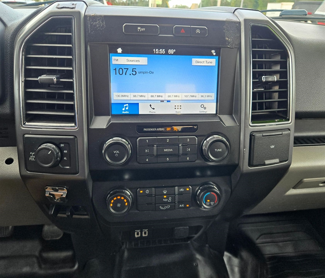 Ford F-150 XLT SuperCab 6.5-ft. Bed 4WD 2019 Ford F-150 XLT SuperCab 6.5-ft. Bed 4WD 2019