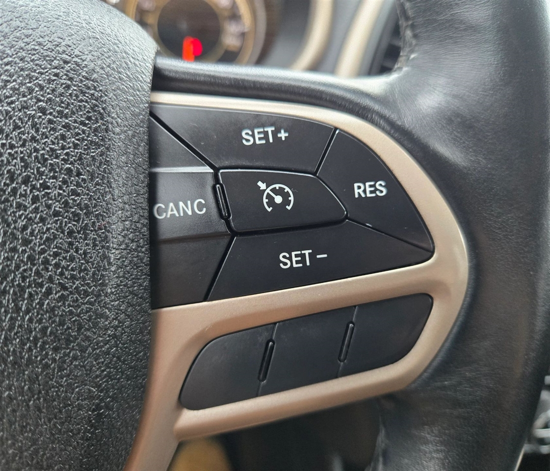 Jeep Cherokee Limited 4WD 2017 Jeep Cherokee Limited 4WD 2017