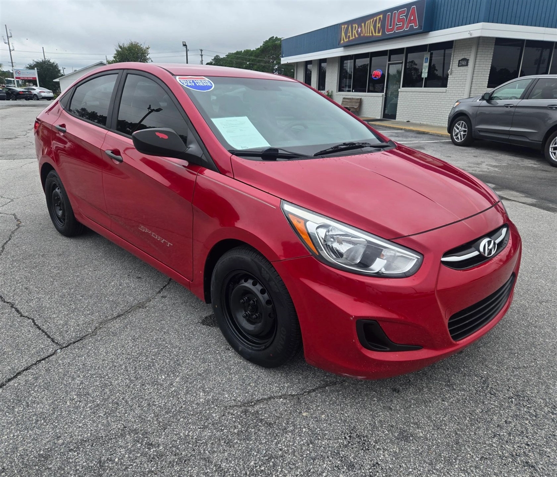 Hyundai Accent SE 4-Door 6A 2017 Hyundai Accent SE 4-Door 6A 2017