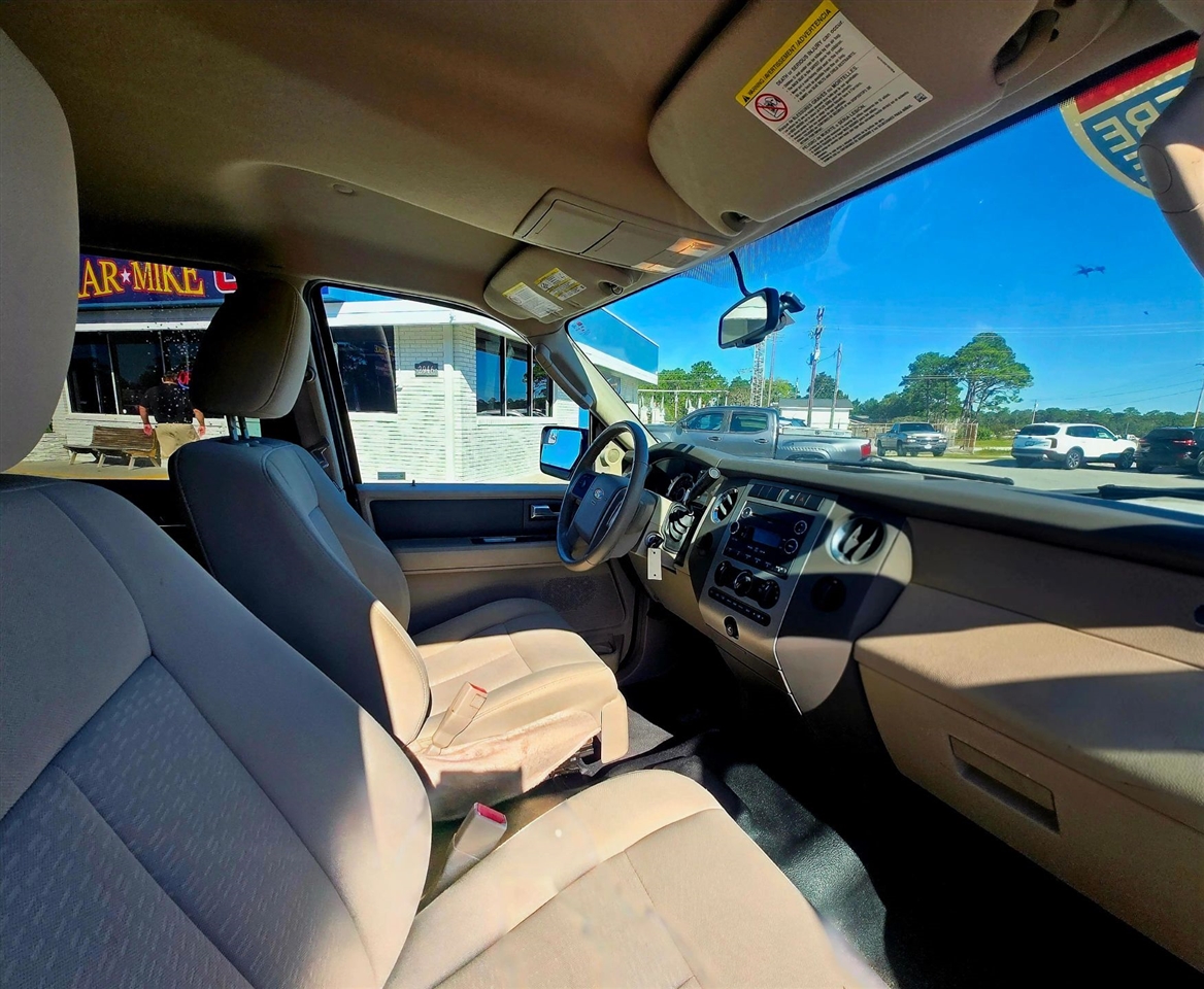 Ford Expedition XL 2WD 2013 Ford Expedition XL 2WD 2013