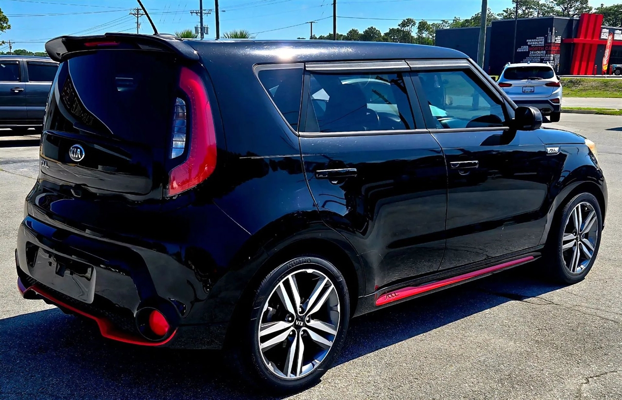 Kia Soul + 2015 Kia Soul + 2015